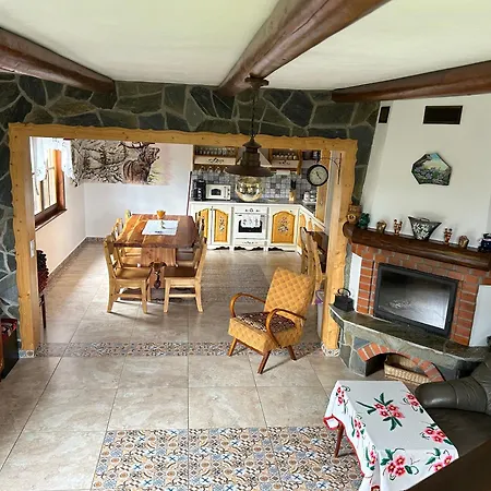 Casa Muchia Lui Girnita Holiday home